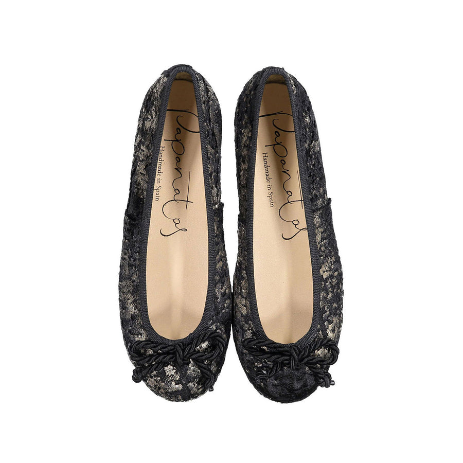 Papanatas Black Crushed Velvet Ballet Flat