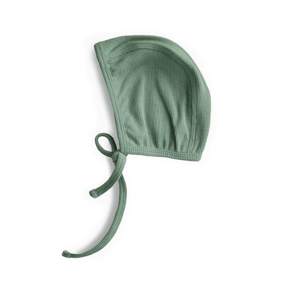 Mushie Ribbed Baby Bonnet - Roman Green