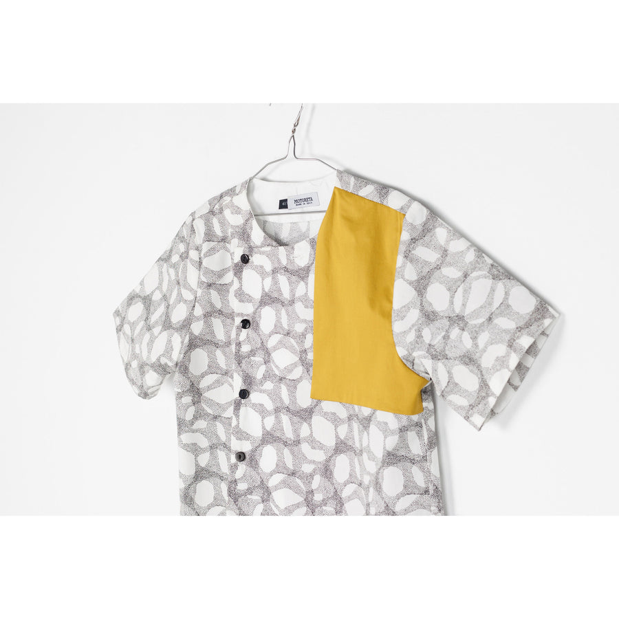 Motoreta Black/White Halftone Leo Baby Shirt