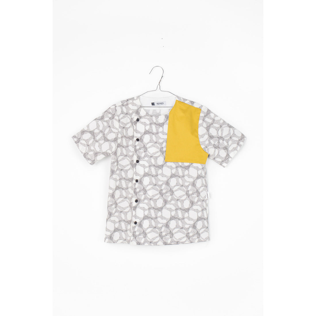 Motoreta Black/White Halftone Leo Baby Shirt